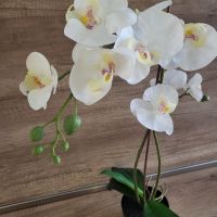Изкуствена орхидея, снимка 1 - Декорация за дома - 45506440