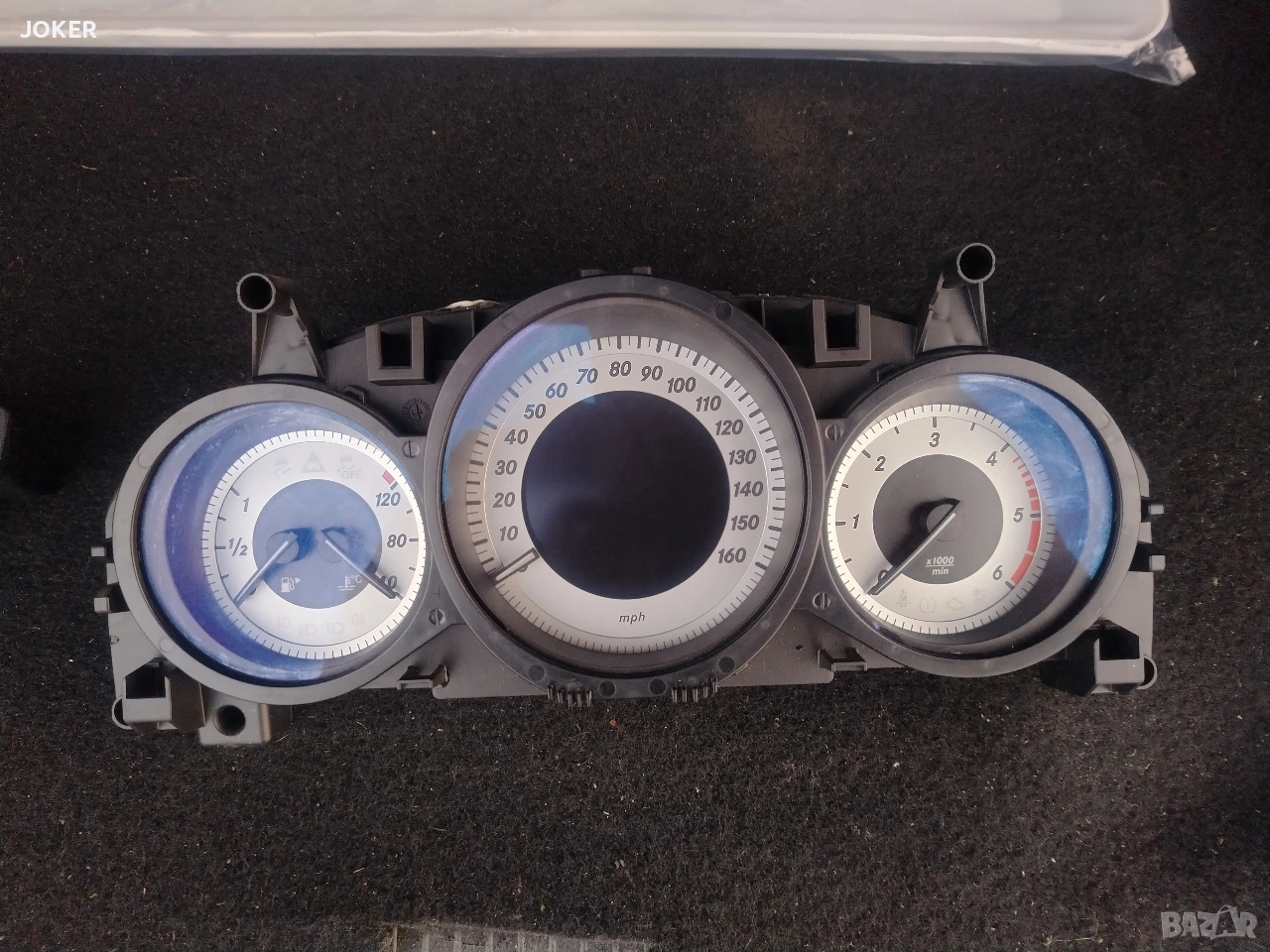 Mercedes C-Class W203 CDI табло автоматик VDO (mph), снимка 1