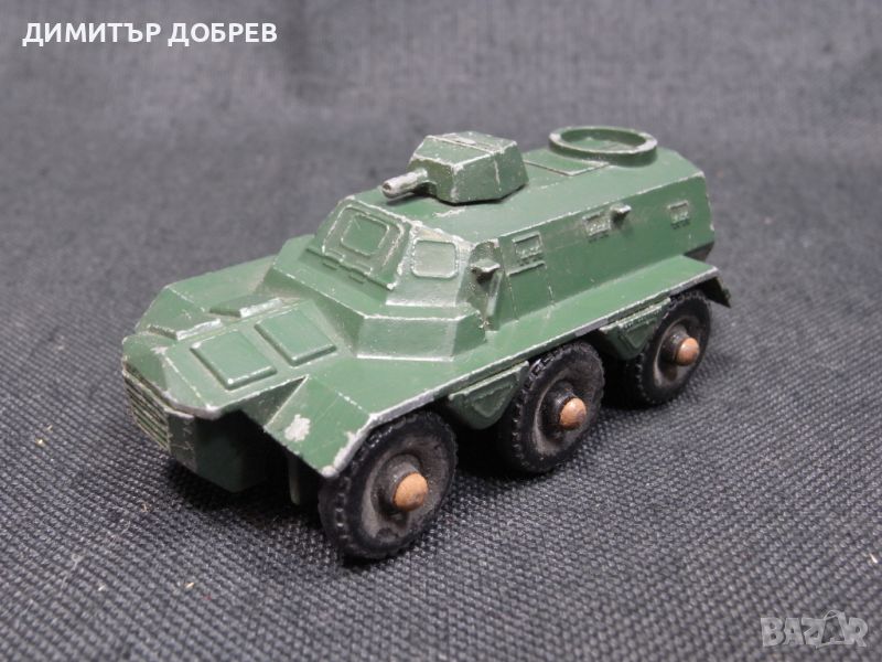 СТАРА РЕТРО МЕТАЛНА КОЛИЧКА LESNEY MATCHBOX ENGLAND SARACEN PERSONNEL CARRIER, снимка 1