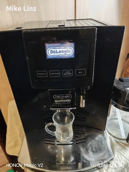 Delonghi ESAM5556.B Perfectta Capuchino , снимка 1