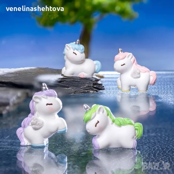 Unicorn Еднорог пластмасова фигурка топер за декорация на торта игра, снимка 1