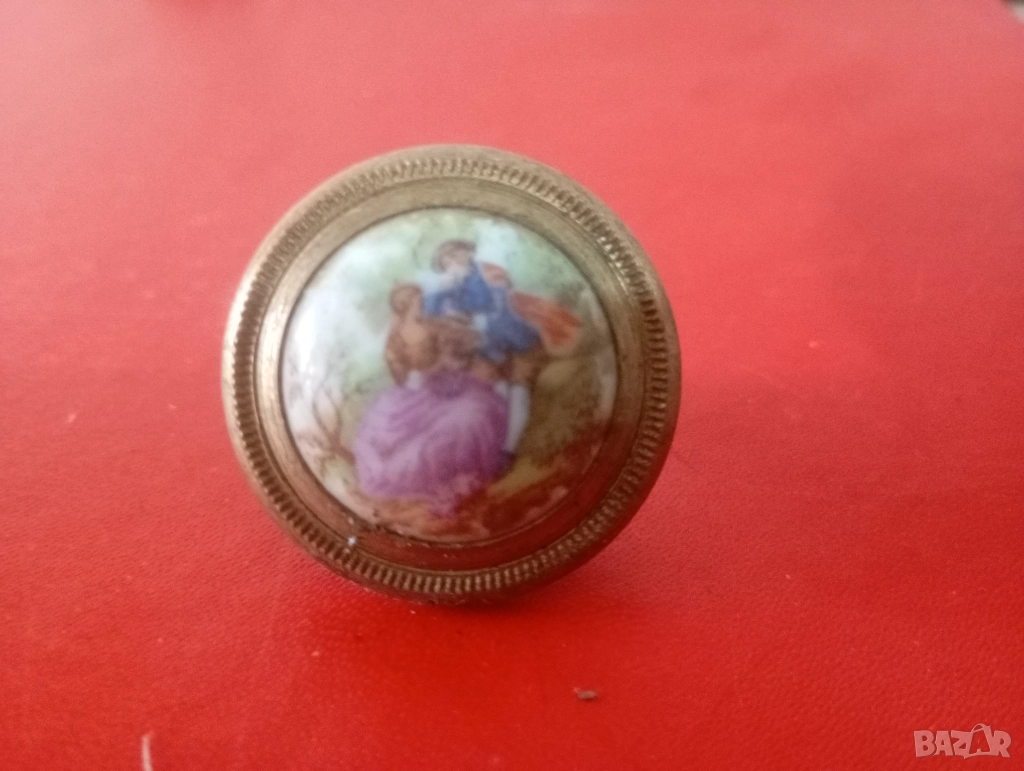 Винтидж дръжка за мебел, снимка 1