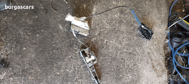 Брава задна лява врата Peugeot 407 - 50лв, снимка 1