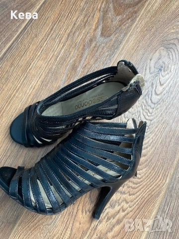 Дамски сандали