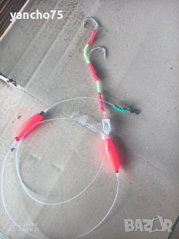 сомски монтаж за дъно с микро поплавъци/2 модела куки 