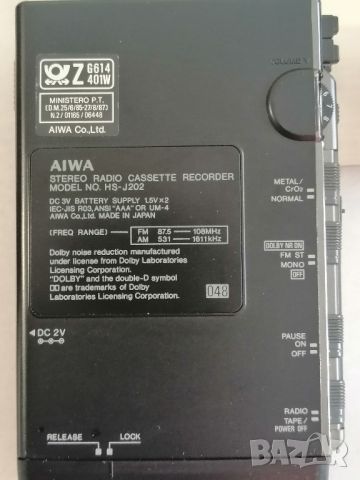 Ретро уокмен AIWA HS-J202, снимка 6 - Радиокасетофони, транзистори - 46486539