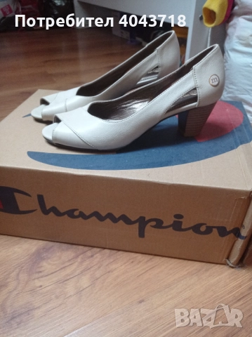 Дамски дрехи и обувки , снимка 10 - Комплекти - 52910262