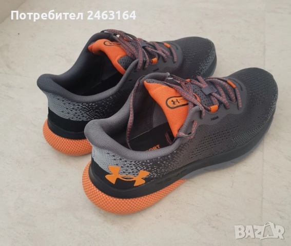 Продавам Маратонки Under Armour HOVR Turbulence 2 употребявани, размер 42, сиви и оранжеви, снимка 4 - Маратонки - 52439083