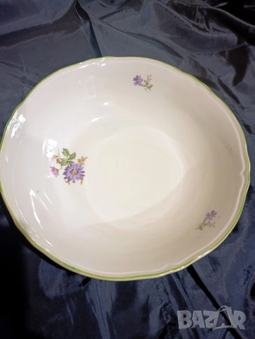 Порцеланова купа Китка