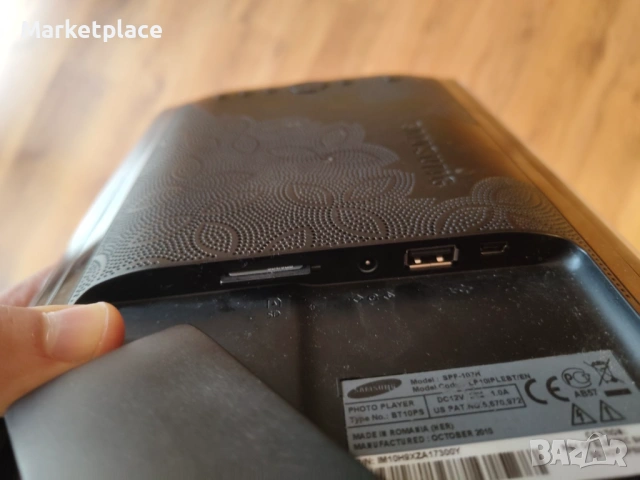 Фоторамка дигитална Samsung 10 инча, снимка 9 - Друга електроника - 54050289