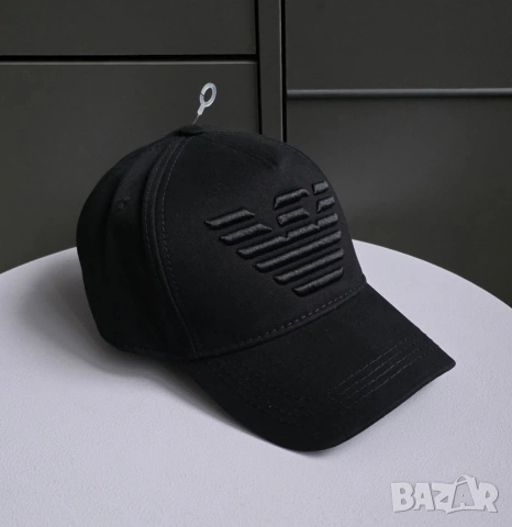 Шапка с козирка Dsquared,Gucci,Hugo,Moncler,Burberry унисекс, снимка 8 - Шапки - 53396851