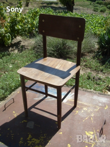 Стари дървени столове и маса., снимка 3 - Антикварни и старинни предмети - 52104084