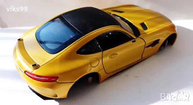 Mercedes-AMG GT R Welly - Мащаб 1:24,, снимка 5 - Колекции - 47980545