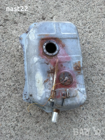 Резервоар за Сузуки Самурай 1.3 моно инжекция, снимка 3 - Части - 53835694