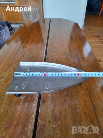 Стара поставка за ютия #10, снимка 3 - Други ценни предмети - 53597066