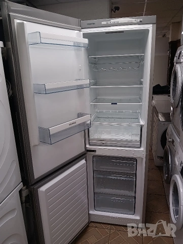 Иноксов комбиниран хладилник с фризер Сименс Siemens А+++ 2 години гаранция!, снимка 7 - Хладилници - 53461338