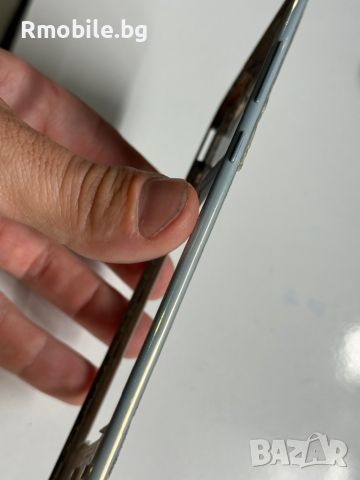 Среден борд (рамка) за Samsung A70 бяла, снимка 3 - Резервни части за телефони - 45326145