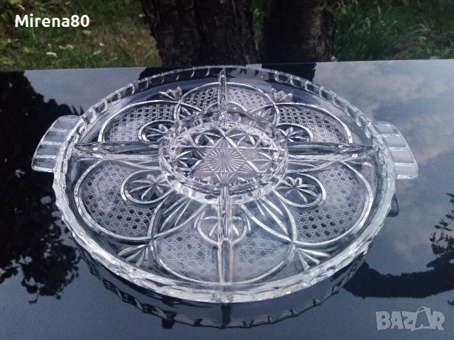 Българско кристално плато за разядки