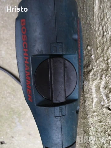 Перфоратор Бош 720W., снимка 2 - Други инструменти - 53895423