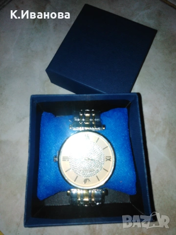 Дамски часовник ЧИСТО НОВ , снимка 3 - Дамски - 53494700