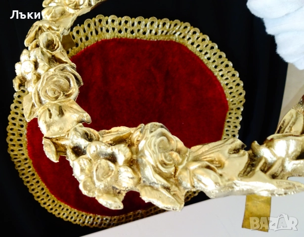 Бронзов венец,бронзова рамка с релефни цветя. , снимка 7 - Антикварни и старинни предмети - 52228046