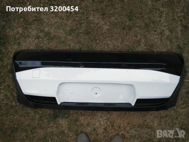 Задна броня, за BMW i3 , снимка 1 - Части - 46352005