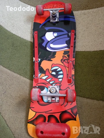 Детска каска наколенки, лакътници и скейтборд , снимка 6 - Детски велосипеди, триколки и коли - 53704193