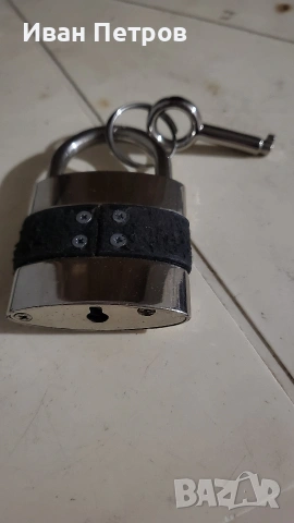 Катинар за Дамска Чанта, снимка 2 - Чанти - 53497431