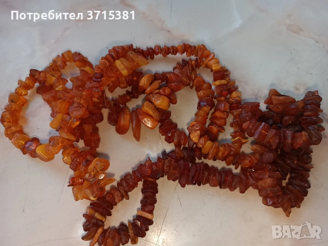 Лот балтийски кехлибар , снимка 7 - Антикварни и старинни предмети - 51945323