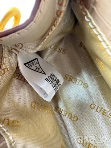 чанти guess , снимка 9 - Чанти - 50588610