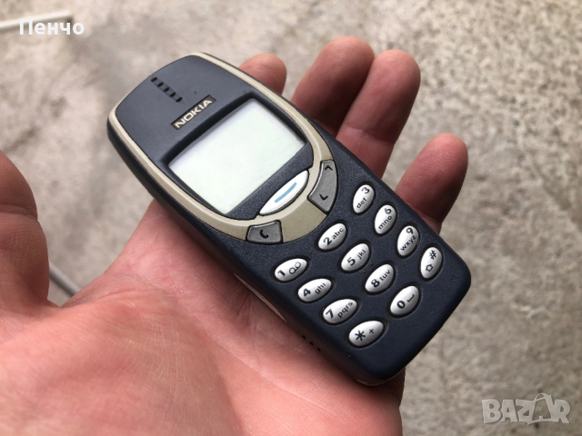 стара "NOKIA" 3310