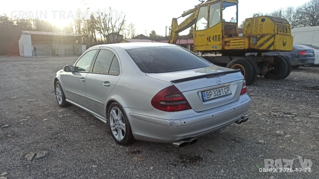 Mercedes-Benz E220 CDI, снимка 4 - Автомобили и джипове - 53759662