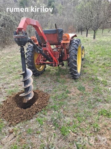 Трактор с Ямокопател, снимка 8 - Селскостопанска техника - 54184524