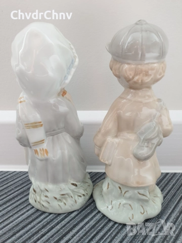 Sanbo Valencia статуетки 19см/2бр чифт/малка САНБО Валенсия испанска порцеланова фигура деца с шапки, снимка 4 - Статуетки - 51500464