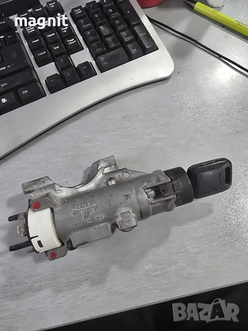 4D0905851A Контактен ключ и патрон AUDI A4 B5 