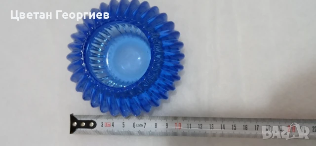 стъклен свещник, снимка 2 - Декорация за дома - 50999327