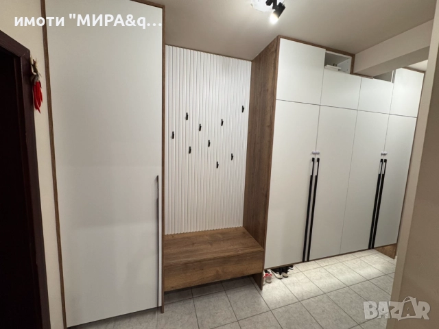 Тристаен апартамент - топ център, гр. Хасково, снимка 5 - Апартаменти - 52539019