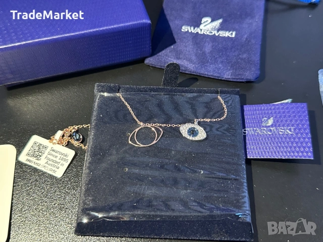 Ново Дамско Колие с висулки Swarovski Swarovski Duo Evil Eye Pendant във финиш розово злато, снимка 3 - Колиета, медальони, синджири - 54279870