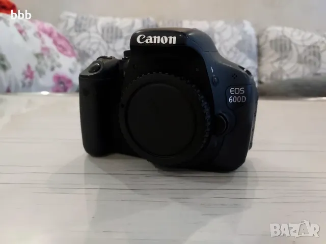 Canon EOS 600D, снимка 6 - Фотоапарати - 48642878