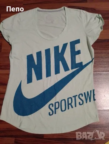 Тениска Nike, снимка 1 - Тениски - 47096480