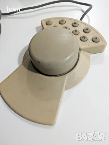 Vintage колекционерска мишка Logitech Magellan Space Mouse 3D Connexion, снимка 3 - Клавиатури и мишки - 53841511