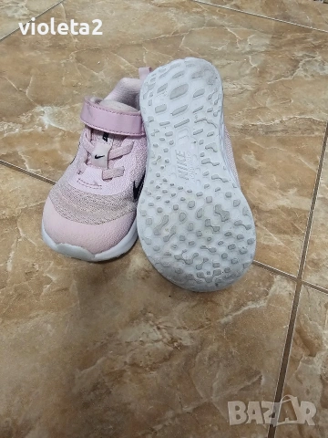 Детски маратонки Найк, снимка 2 - Детски маратонки - 53838465