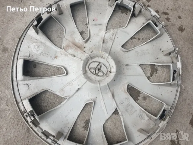 Тасове Toyota 15 цола, снимка 2 - Аксесоари и консумативи - 50249096