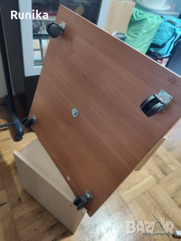 Търговски щендер на колела + хромирани куки, снимка 2 - Оборудване за магазин - 50618536