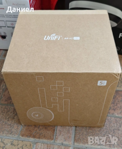 5 броя Ubiquiti UniFi UAP-AC-PRO-5 1300Mbit/s access point, снимка 9 - Мрежови адаптери - 53665472