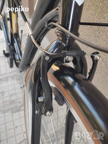 Продавам колела внос от Германия  градски велосипед CENTRAL PARK 28 цола SCHWALBE, снимка 10 - Велосипеди - 51598998