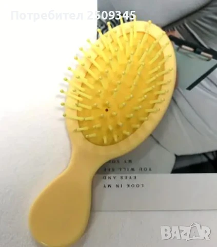 Четка за разресване на коса