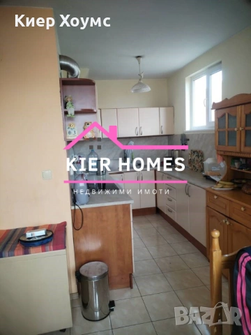 Двуетажна къща в село Конаре,обл.Стара Загора, снимка 11 - Къщи - 53985981