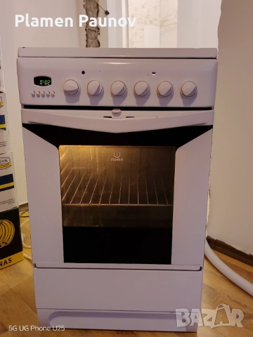 Готварска печка с керамичен плот , снимка 3 - Печки, фурни - 53387548