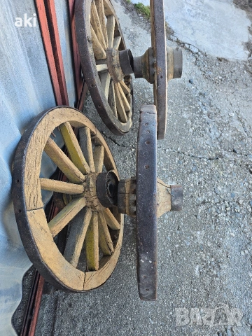 Колела от Каруца, снимка 3 - Декорация за дома - 53816278